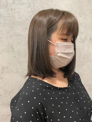 セミロング カラー 🍮中山詩乃🍮顔 まわりデザイン◎のヘアスタイル