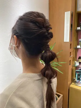 ミディアム カラー ヘアアレンジ 成沢 モニカのヘアスタイル