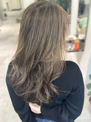 ロング カラー 夜23時まで予約🉑 reverieあきらのヘアスタイル