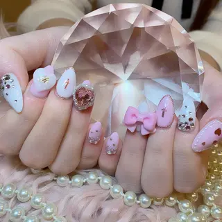 ネイル EMU NAILのネイルデザイン
