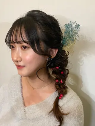 ロング ヘアアレンジ KURIA/ブリ ーチ/ダブルカラーのヘアスタイル