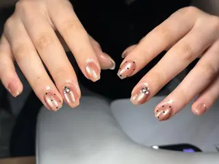 ネイル Yuui 💛のネイルデザイン