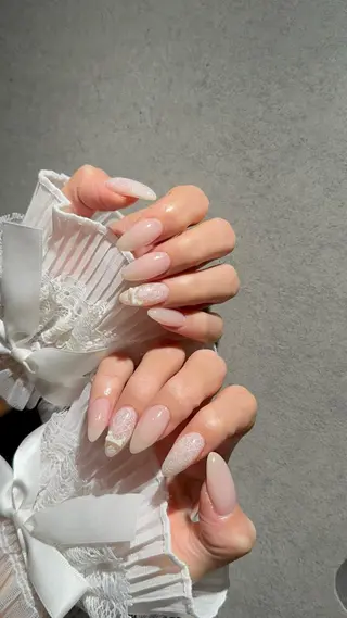 ネイル I-nailロング /ワンホン/キラキラのネイルデザイン