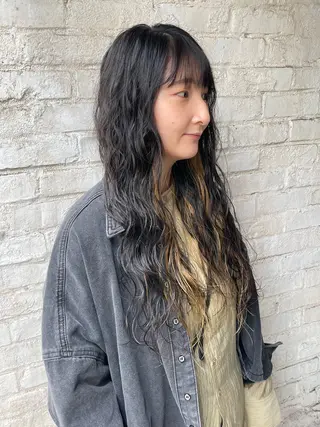 ロング パーマ ズミ🦖ニュアンス パーマ/レイヤーのヘアスタイル