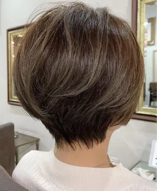 ショート カラー エクステ(レミー毛) NINEのヘアスタイル