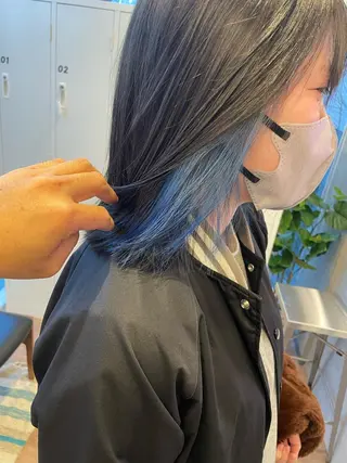 ミディアム カラー yoshi （髙橋）のヘアスタイル