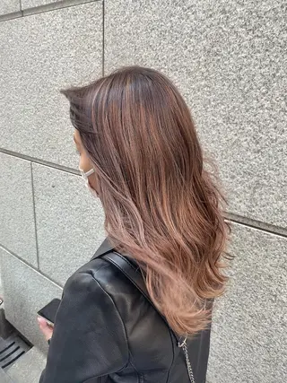 セミロング トップスタイリスト/ アユミのヘアスタイル