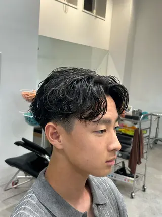 パーマ パーマカラー支持⭕️ 春山凜乃介のヘアスタイル