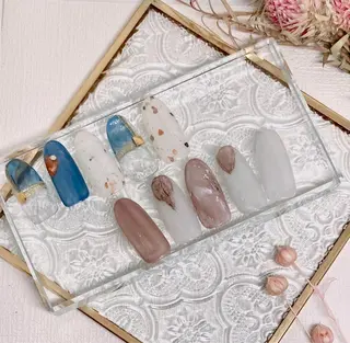 ネイル Agu. Nail tomoのネイルデザイン