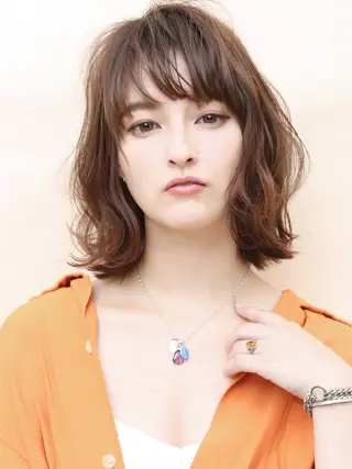 ミディアム カラー パーマ THE USUAL ユージュアルのヘアスタイル