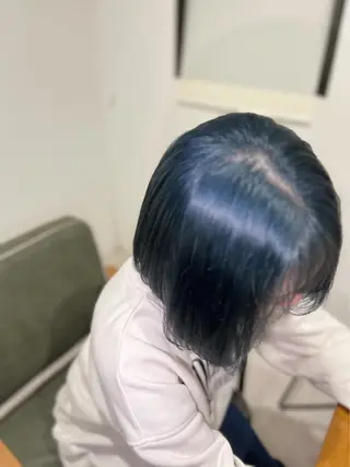 ショート あやか/ハイトーンカ ラー/デザインカラーのヘアスタイル