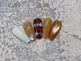ネイル Y3 NailSalonのネイルデザイン