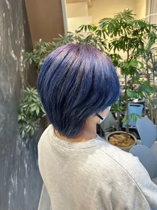 ミディアム カラー 青柳 若奈のヘアスタイル