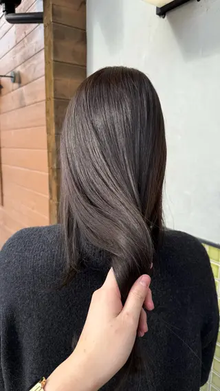 ロング カラー DEPT 西川もかのヘアスタイル