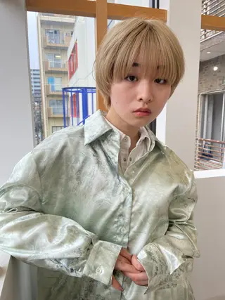 ショート カラー 田中 あやなのヘアスタイル