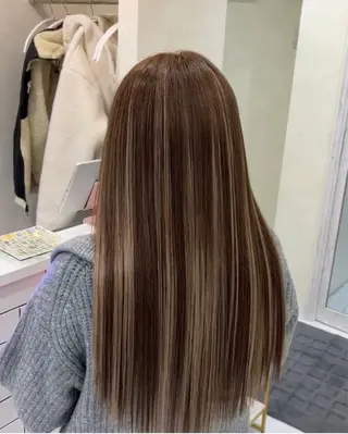 ロング ブリーチカラー🐭♡ moeのヘアスタイル