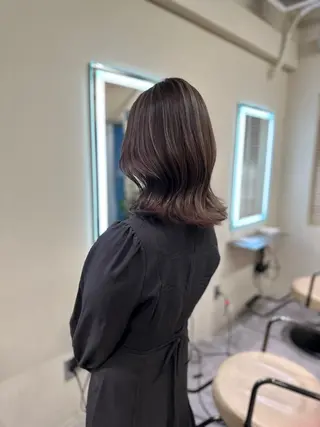 セミロング カラー レイヤーカット 赤み消し　店長/大和のヘアスタイル