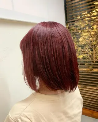 ミディアム カラー 三好 羽美のヘアスタイル