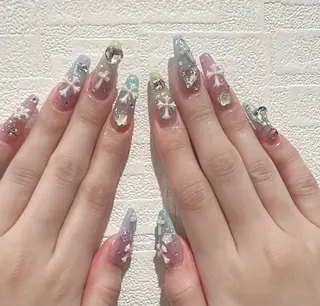 ネイル D-BEAUTY Nailsalonのネイルデザイン