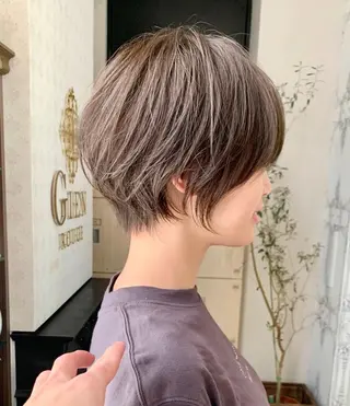 ショート 小濱 ありすのヘアスタイル
