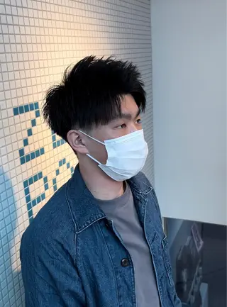 ショート メンズ k jの眉毛・アイブロウイメージ