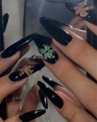 ネイル BiBi Nanakaのネイルデザイン