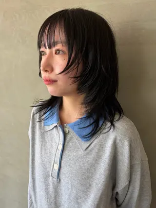 ミディアム 石江 奈琉のヘアスタイル