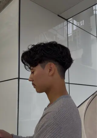パーマ メンズ 梅田茶屋町 メンズカット関田拳のヘアスタイル
