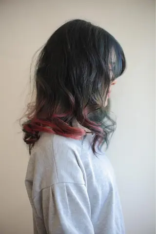 カラー 💇‍♀️ KENのヘアスタイル