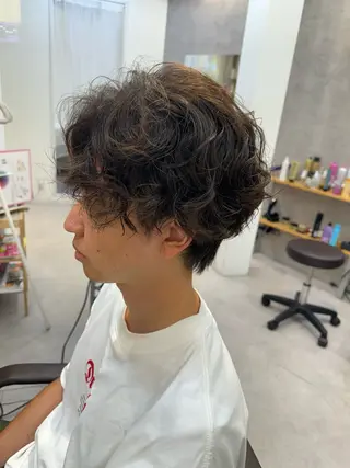ミディアム パーマ メンズ 似合う髪型見つけます AYAKAのヘアスタイル