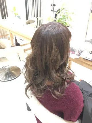 ミディアム カラー 小田原NO1 美容師 飯田飛翔のヘアスタイル