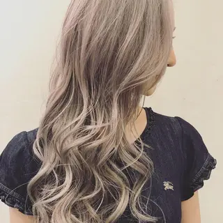 ロング カラー ハイトーン得意😍 Lumiereのヘアスタイル
