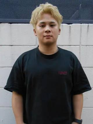ショート カラー メンズ グランジヘア 無造作ヘアHYUGAのヘアスタイル