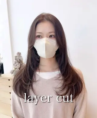 ロング 内海 渚のヘアスタイル