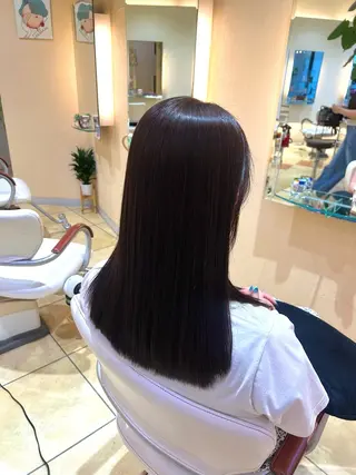 セミロング カラー パーマ 最高の髪質改善🩵 艶カラー 惠美のヘアスタイル