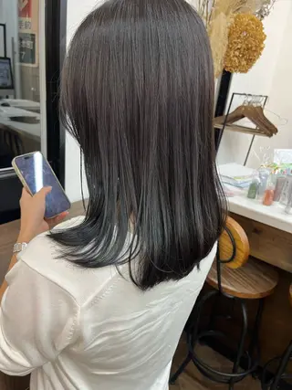 カラー koikiナチュラル オリーブカラー🦙のヘアスタイル