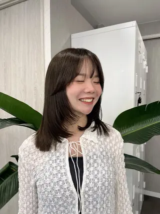セミロング カラー 下石怜子/レイヤー/ 透明感カラーのヘアスタイル