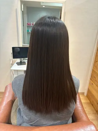 ロング Circus 石原愛里のヘアスタイル