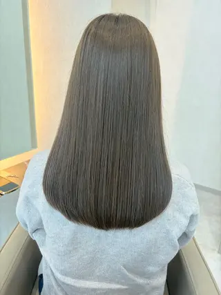 ロング Fujimaki Amiのヘアスタイル
