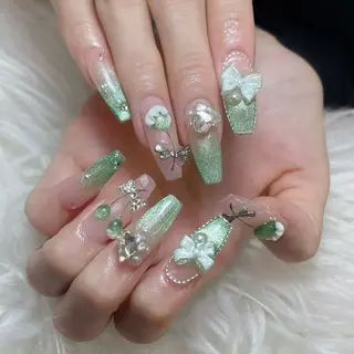 ネイル HIKARIHANA NAILのネイルデザイン