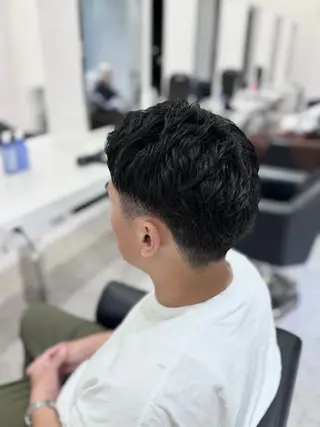 メンズ 🩷 しおり 🩷のヘアスタイル