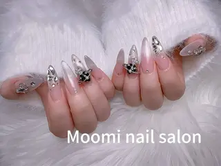 ロング 長さだし専門店 Moominのネイルデザイン