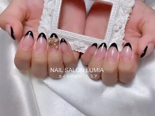 ネイル ネイルサロン ルミア Lumia 店長施術のネイルデザイン