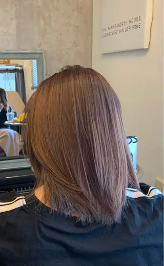 ミディアム カラー じょん 。のヘアスタイル