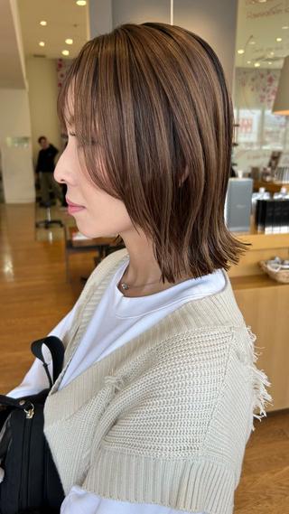 ミディアム 豊中/カット/上西 力のヘアスタイル