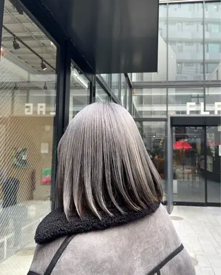 カラー NENE/GARTE 代官山/渋谷のヘアスタイル