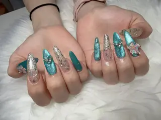 ネイル ZUNBEE Nailのネイルデザイン