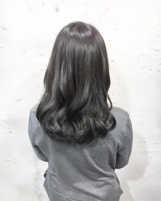 セミロング カラー ヘアアレンジ ✨艶髪✨透明感✨ 山内大樹のヘアスタイル