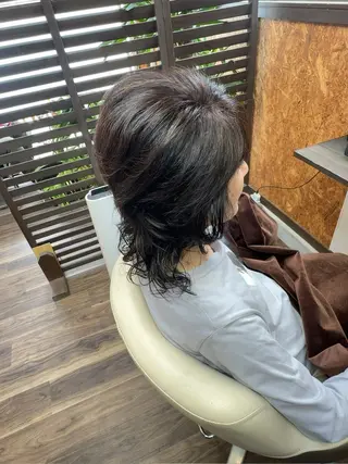 ミディアム 山宮 雅次のヘアスタイル