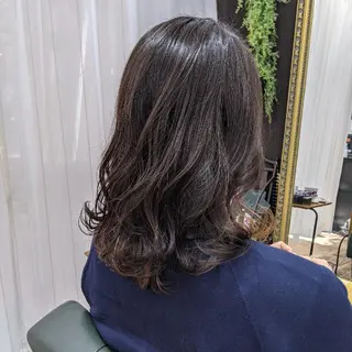 ミディアム パーマ HIKARI@ Ruheplatzのヘアスタイル